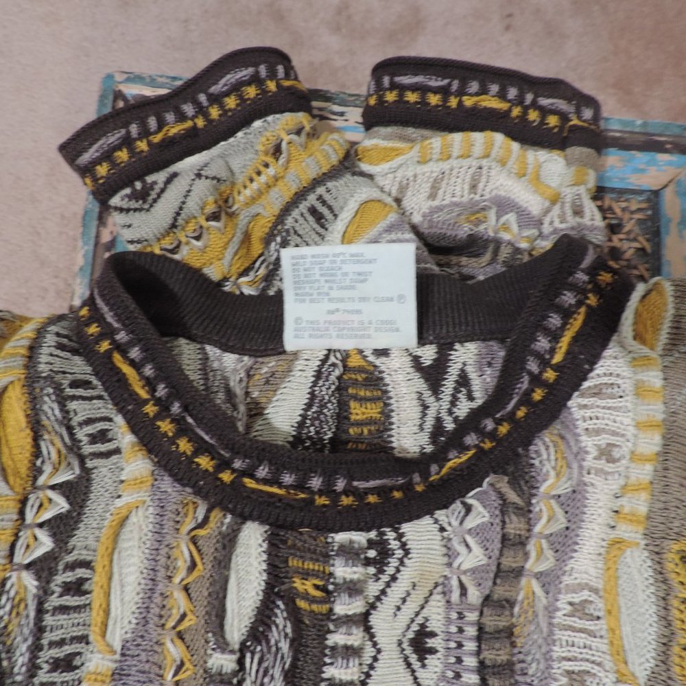 Men's Vintage COOGI sweater sz L browns and gold - Picture 10 of 11